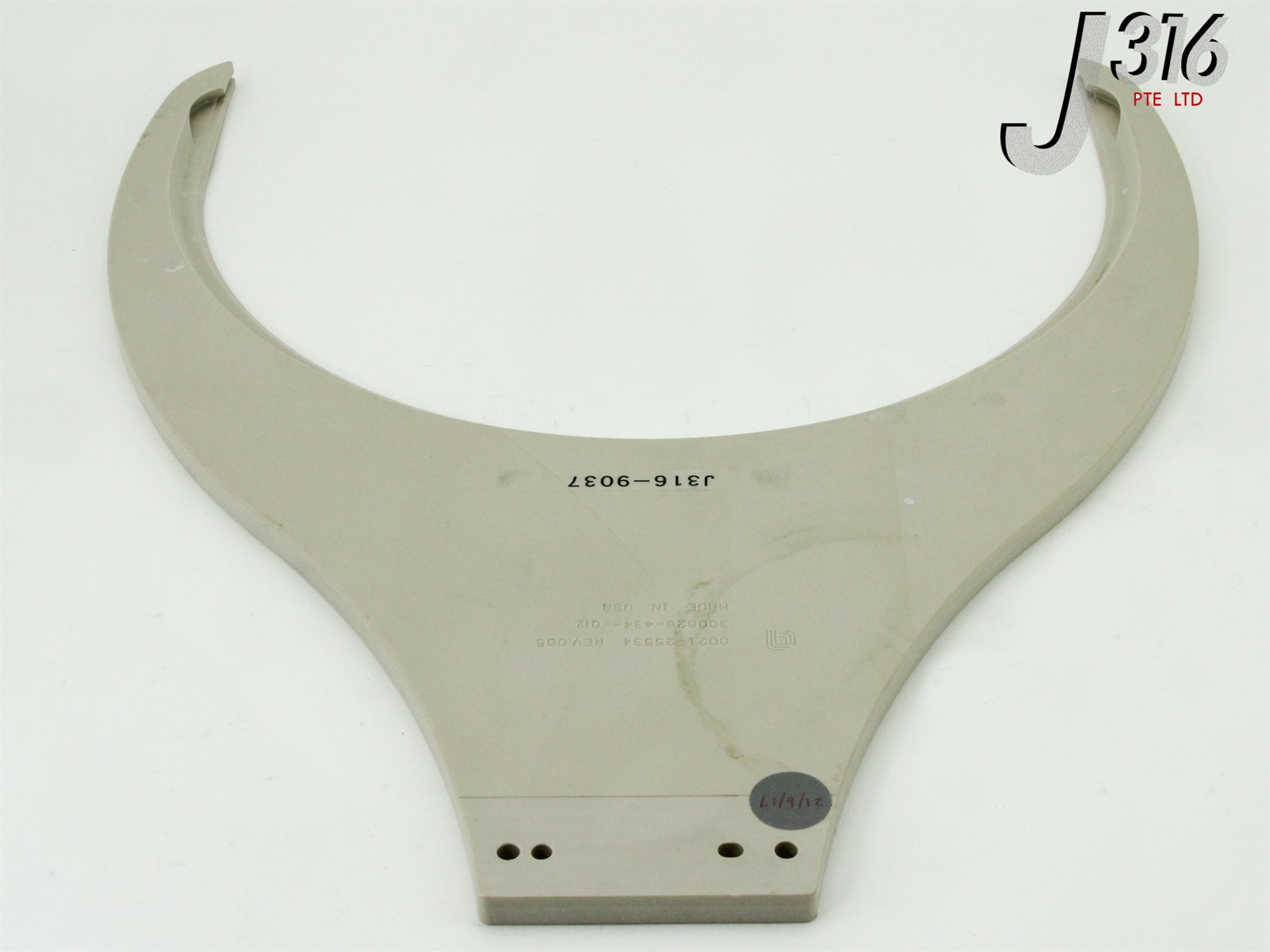 9037-02.jpg